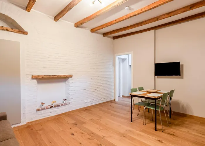Apartment Modern Flat Near Skyline *
